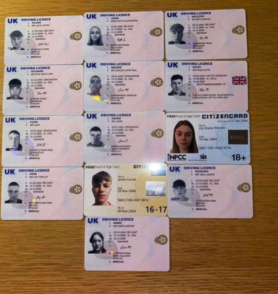 We offer you the possibility to buy a driving licence uk without taking an exam or a practical test.